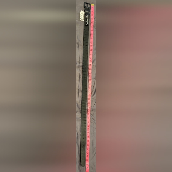 Brave Leather Belt - Size 34 - Black - Picture 8 of 8